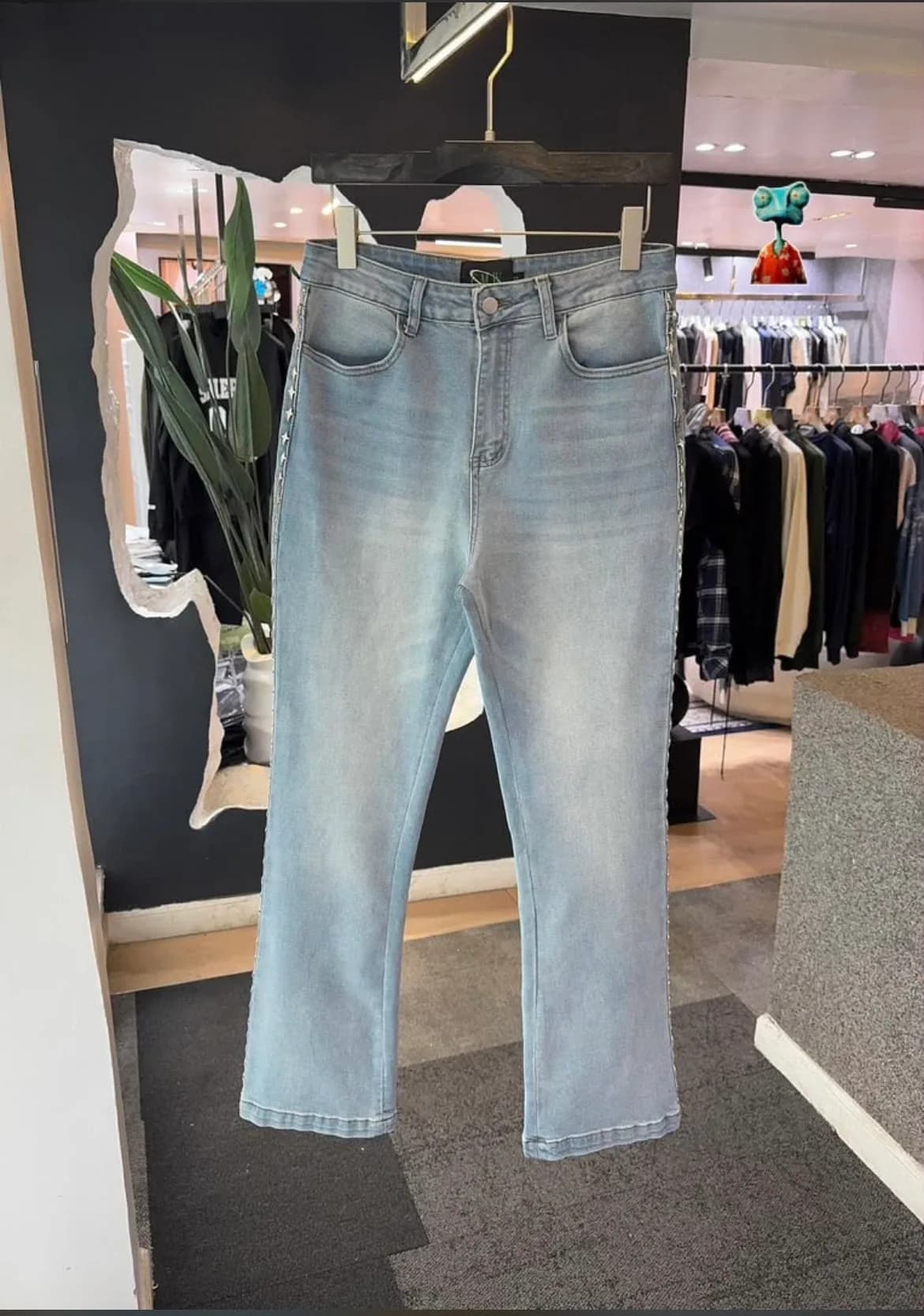 Jeans